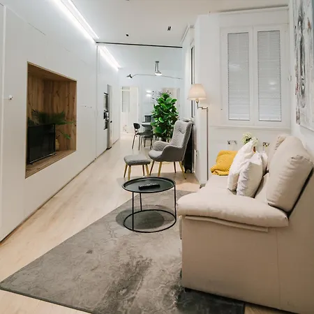 Lujoso Y Amplio Apartamento Con Parking Incluido Leon Exterior photo