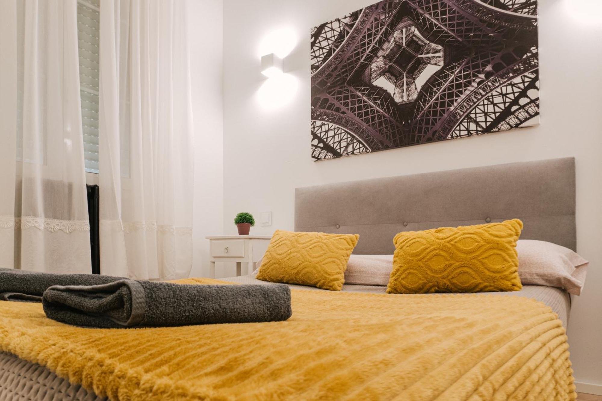 Lujoso Y Amplio Con Parking Incluido Appartement León